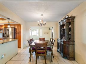 2201 NW 87th Ave, Pembroke Pines FL 33024