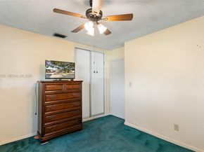 2201 NW 87th Ave, Pembroke Pines FL 33024