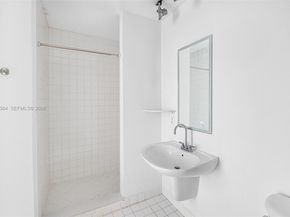 10 SW South River Dr 609, Miami FL 33130