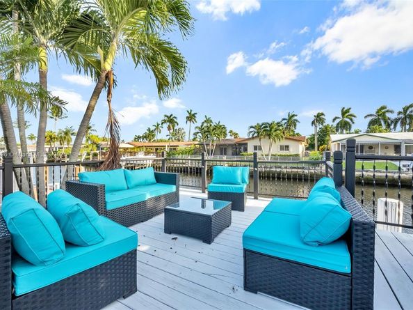 5830 NE 14th Rd, Fort Lauderdale FL 33334