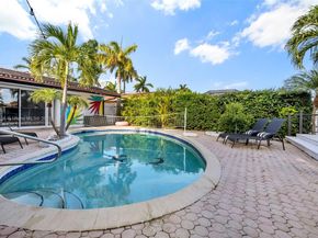 5830 NE 14th Rd, Fort Lauderdale FL 33334