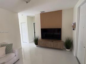 949 NE 42nd Ave, Homestead FL 33033