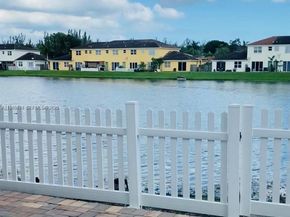 949 NE 42nd Ave, Homestead FL 33033