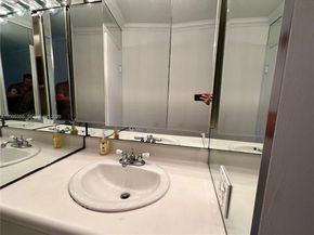 1250 Lincoln Rd 406, Miami Beach FL 33139