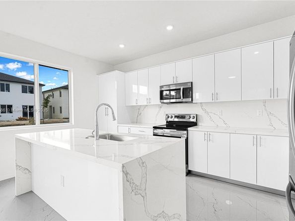 22479 SW 125 Ave A, Miami FL 33170