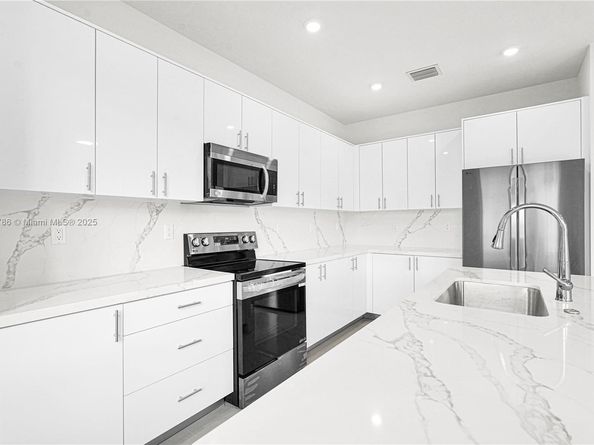 22479 SW 125 Ave A, Miami FL 33170