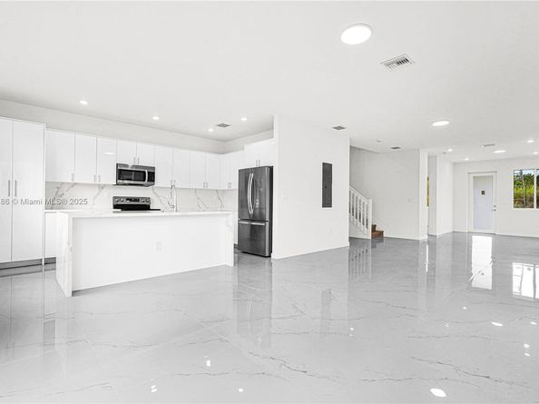 22479 SW 125 Ave A, Miami FL 33170