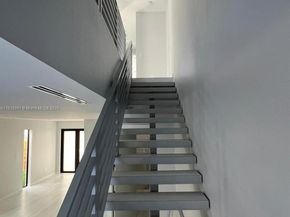 1531 SW 22 terrace, Miami FL 33145