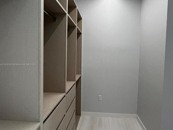 1531 SW 22 terrace, Miami FL 33145