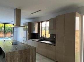 1531 SW 22 terrace, Miami FL 33145