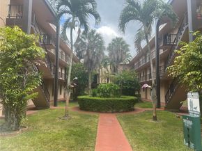 10851 SW 2nd St K304, Sweetwater FL 33174