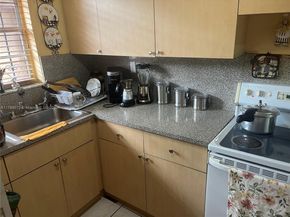 10851 SW 2nd St K304, Sweetwater FL 33174