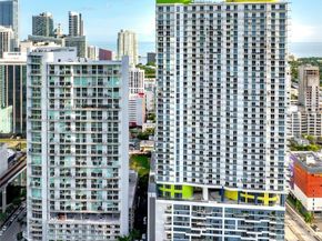 185 SW 7th St 3609, Miami FL 33130