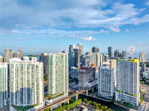 185 SW 7th St 3609, Miami FL 33130