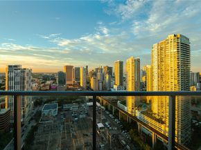 185 SW 7th St 3609, Miami FL 33130