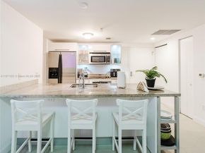 185 SW 7th St 3609, Miami FL 33130