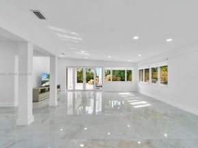 200 N Hibiscus Dr, Miami Beach FL 33139