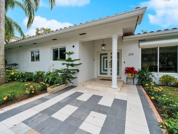 200 N Hibiscus Dr, Miami Beach FL 33139
