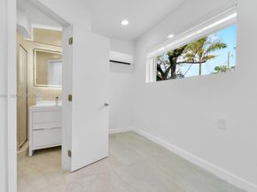 200 N Hibiscus Dr, Miami Beach FL 33139