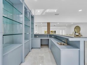 200 N Hibiscus Dr, Miami Beach FL 33139