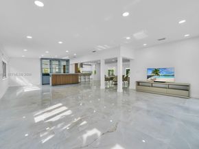 200 N Hibiscus Dr, Miami Beach FL 33139