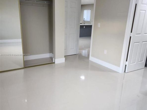 2720 NW 20th St, Fort Lauderdale FL 33311