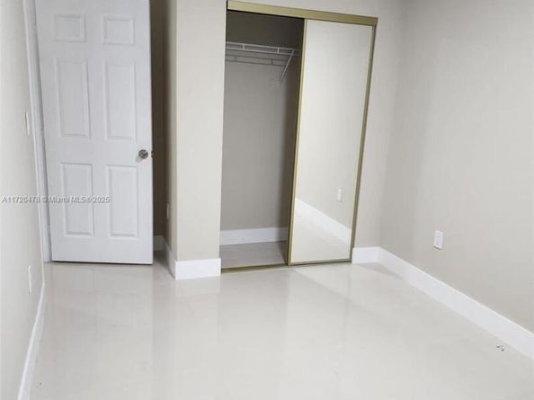 2720 NW 20th St, Fort Lauderdale FL 33311