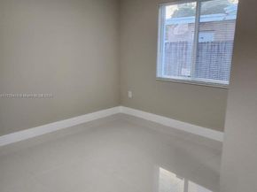 2720 NW 20th St, Fort Lauderdale FL 33311