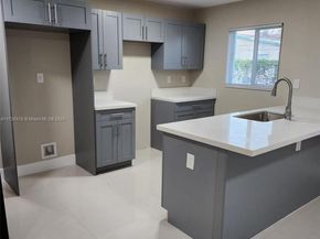 2720 NW 20th St, Fort Lauderdale FL 33311