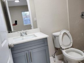 2720 NW 20th St, Fort Lauderdale FL 33311