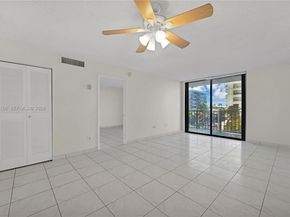 16751 NE 9th Ave 410, North Miami Beach FL 33162