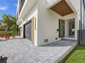 1321 NE 13th Ave, Fort Lauderdale FL 33304