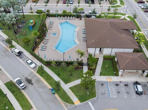 11310 SW 254th Ter, Homestead FL 33032
