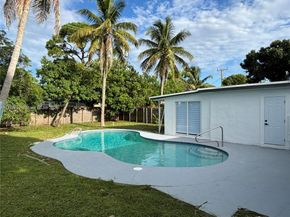 1421 NW 1st Ave, Fort Lauderdale FL 33311