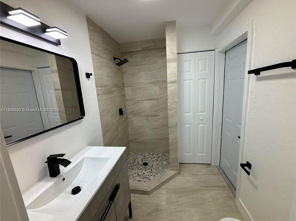 1421 NW 1st Ave, Fort Lauderdale FL 33311