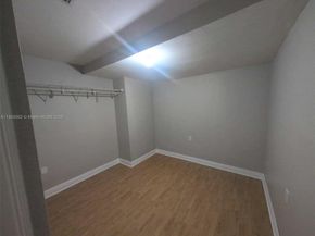 10504 SW 161st Pl, Miami FL 33196