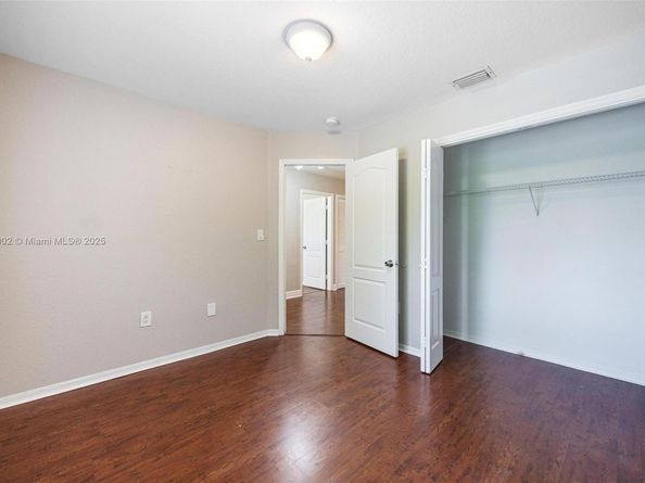 10504 SW 161st Pl, Miami FL 33196