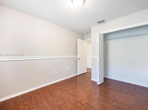 10504 SW 161st Pl, Miami FL 33196