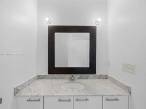 2001 Meridian Ave 412, Miami Beach FL 33139