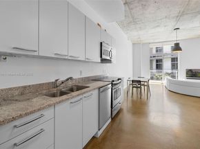 2001 Meridian Ave 412, Miami Beach FL 33139