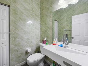 3985 NE 15th St, Homestead FL 33033