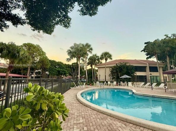 7472 La Paz Blvd 301, Boca Raton FL 33433