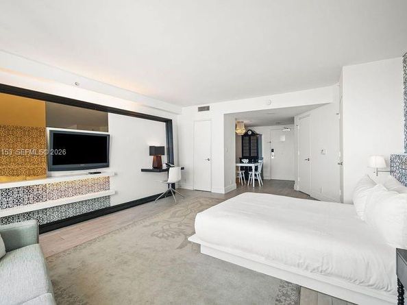 1100 West Ave 819, Miami Beach FL 33139