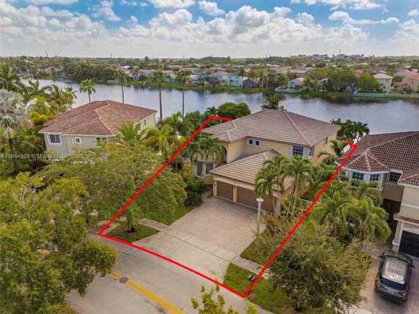 2021 SW 176th Ave, Miramar FL 33029