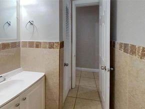 2411 SW 5th Pl, Fort Lauderdale FL 33312