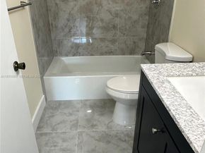 560 S Park Rd 367, Hollywood FL 33021