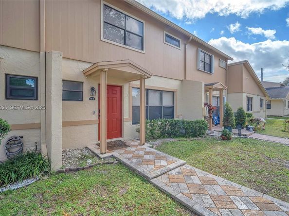 3370 N Beau Rivage Dr 3N, Pompano Beach FL 33064