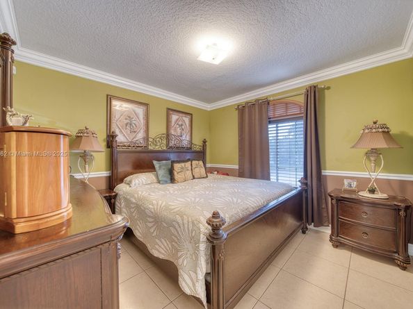 16886 SW 143rd Pl, Miami FL 33177