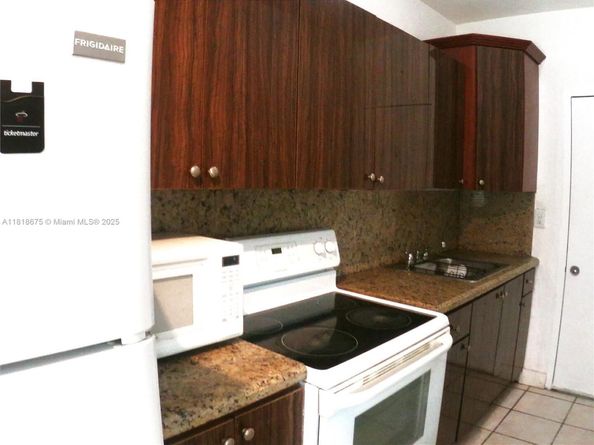 7920 Harding Ave 7, Miami Beach FL 33141