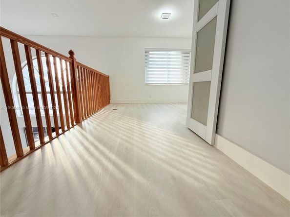 1140 NW 184th Pl, Pembroke Pines FL 33029